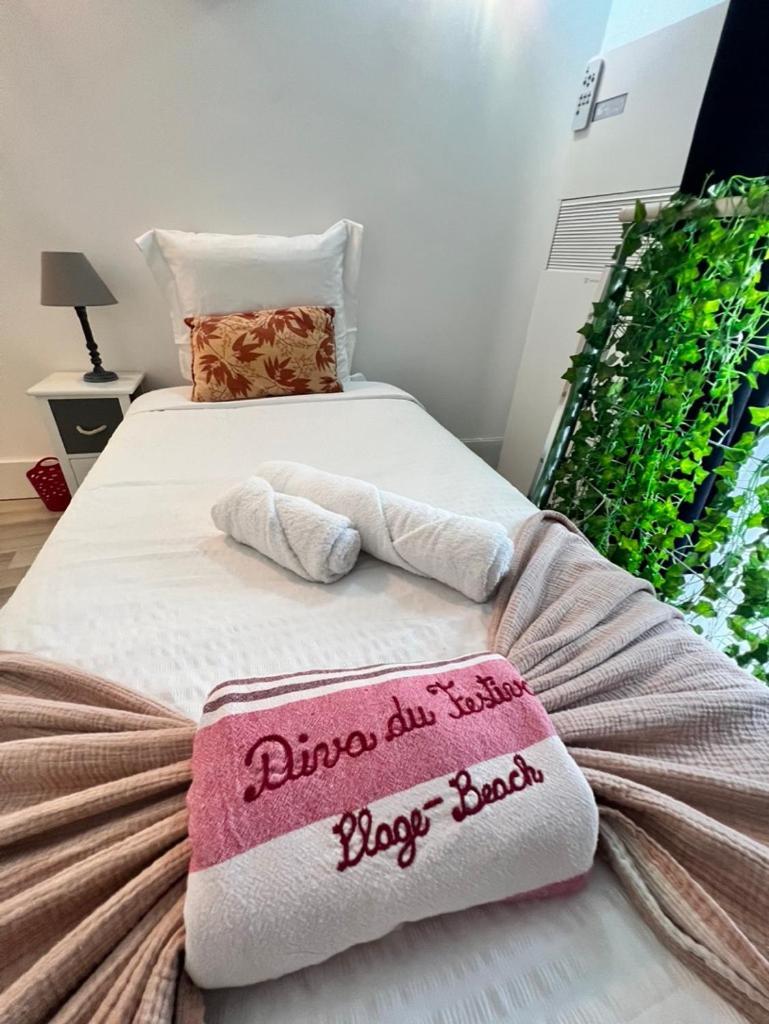 La Diva Du Festival - 10 Mn A Pied Palais & Plages - Cosy & Calme - Clim - Wifi Cannes Buitenkant foto